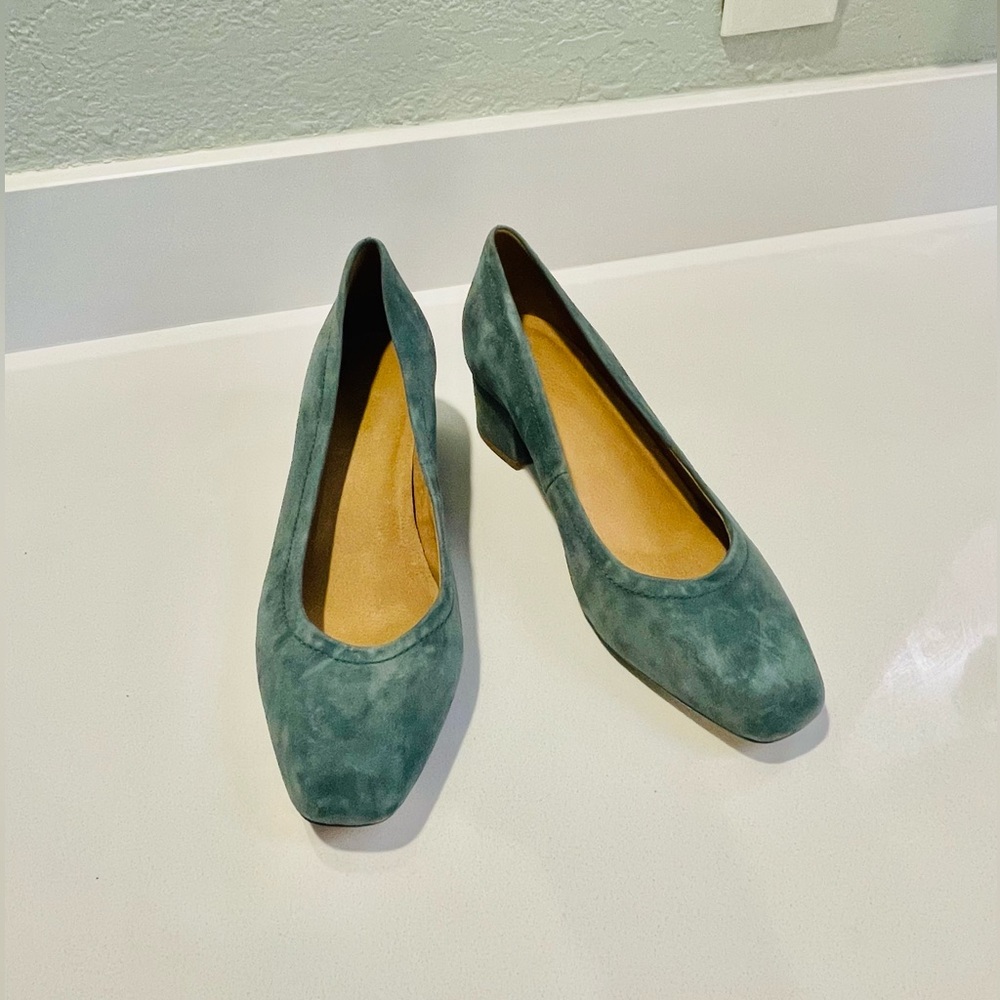 Madewell Raquel Green Suede Block Heeled Pumps